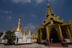 2014.02.13_Yangon_-_Shwedagon_38