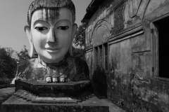 2014-02-15_Bago_Buddhakopf__bw_